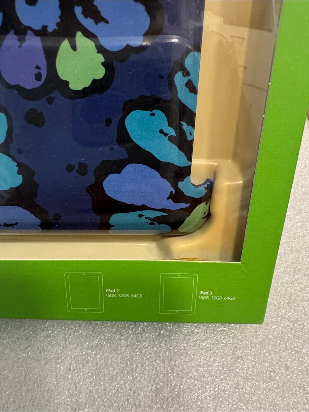 Vera Bradley indigo pop iPad snap case iPad 2 and 3 NIP